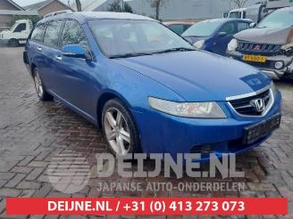 Coche siniestrado Honda Accord Accord Tourer (CM/CN), Combi, 2003 / 2008 2.0 i-VTEC 16V 2003/4