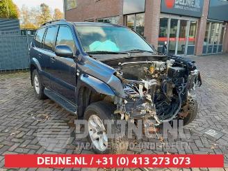 demontáž osobní automobily Toyota Landcruiser Land Cruiser (J12), Terreinwagen, 2002 / 2010 3.0 D-4D 16V 2004/9