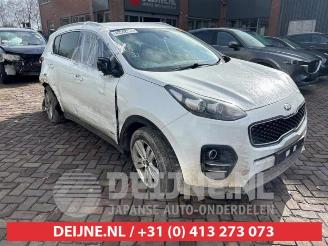 rozbiórka samochody osobowe Kia Sportage Sportage (QL), Terreinwagen, 2015 / 2022 2.0 CRDi 136 16V VGT 4x4 2017/8