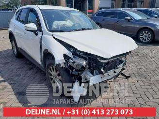 demontáž osobní automobily Mazda CX-5 CX-5 (KE,GH), SUV, 2011 2.0 SkyActiv-G 16V 2WD 2015/12