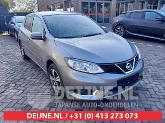Vrakbiler auto Nissan Pulsar Pulsar (C13), Hatchback, 2013 1.2 DIG-T 16V 2014/10