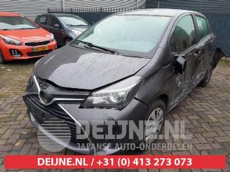Toyota Yaris Yaris III (P13), Hatchback, 2010 / 2020 1.33 16V Dual VVT-I picture 3
