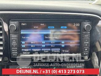 Mitsubishi Outlander Outlander (GF/GG), SUV, 2012 / 2022 2.0 16V PHEV 4x4 picture 9