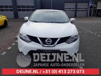Salvage car Nissan Qashqai Qashqai (J11), SUV, 2013 1.2 DIG-T 16V 2016/10