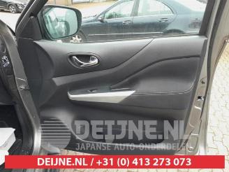Nissan Navara  picture 17