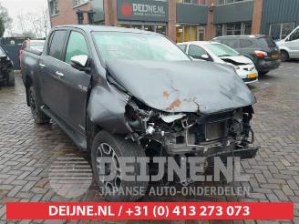Vrakbiler auto Toyota Hilux Hilux V/VI, Pick-up, 2015 2.8 D4D-F 16V 4x4 2023/6