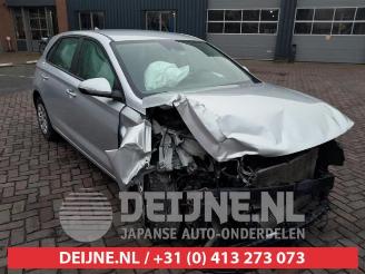 Auto da rottamare Hyundai I-30 i30 (PDEB5/PDEBB/PDEBD/PDEBE), Hatchback, 2016 1.6 CRDi 16V 2018/9