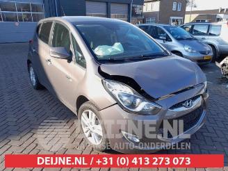 Coche siniestrado Hyundai Ix20 iX20 (JC), SUV, 2010 / 2019 1.6i 16V 2011/11
