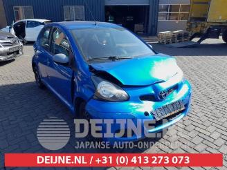 Auto da rottamare Toyota Aygo Aygo (B10), Hatchback, 2005 / 2014 1.0 12V VVT-i 2010/11