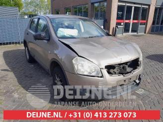 Uttjänta bilar auto Nissan Qashqai Qashqai (J10), SUV, 2007 / 2014 1.6 16V 2008/4
