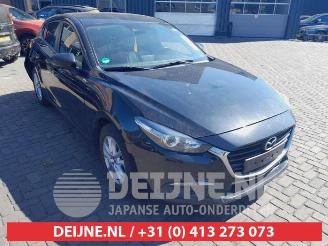 demontáž osobní automobily Mazda 3 3 (BM/BN), Hatchback, 2013 / 2019 1.5 SkyActiv-D 105 16V 2018