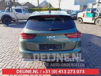 Kia Cee d Ceed Sportswagon (CDF), Combi 5-drs, 2018 1.5 T-GDI 16V picture 6