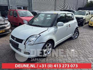 Suzuki Swift Swift (ZA/ZC/ZD1/2/3/9), Hatchback, 2005 / 2011 1.3 VVT 16V picture 3