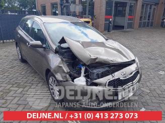 Sloopauto Kia Cee d Cee'd Sportswagon (JDC5), Combi, 2012 / 2018 1.6 GDI 16V 2013/4