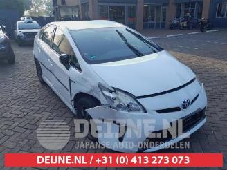 Uttjänta bilar auto Toyota Prius Prius (ZVW3), Hatchback, 2009 / 2016 1.8 16V 2013/2