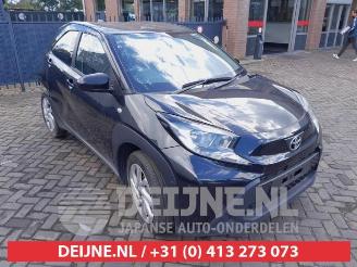 Vrakbiler auto Toyota Aygo Aygo X, Hatchback, 2022 1.0 12V VVT-i 2022/1