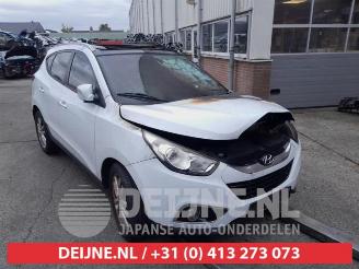 Vrakbiler auto Hyundai Ix35 iX35 (LM), SUV, 2009 / 2015 2.0 16V 2010/11