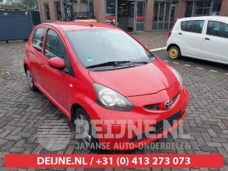 Coche siniestrado Toyota Aygo Aygo (B10), Hatchback, 2005 / 2014 1.0 12V VVT-i 2006/3