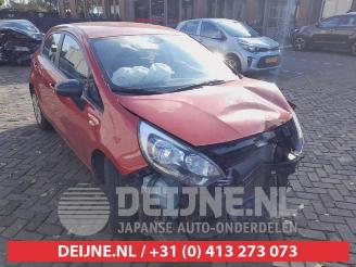 Uttjänta bilar auto Kia Rio Rio III (UB), Hatchback, 2011 / 2017 1.2 CVVT 16V 2015/7