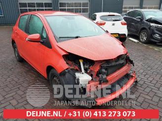 Autoverwertung Toyota Yaris Yaris III (P13), Hatchback, 2010 / 2020 1.0 12V VVT-i 2016/3