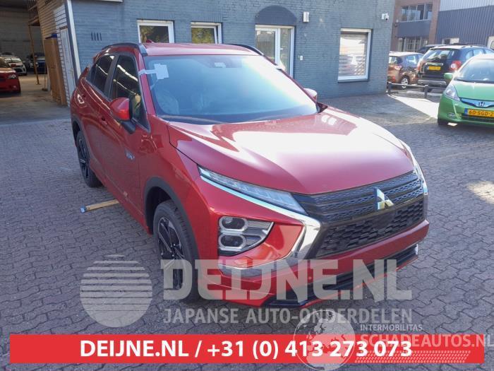 Mitsubishi Eclipse Cross Eclipse Cross (GK/GL), SUV, 2017 2.4 16V PHEV 4x4