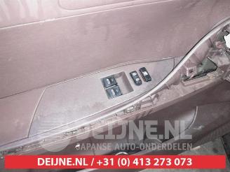 Toyota iQ iQ, Hatchback 3-drs, 2009 / 2015 1.0 12V VVT-i picture 5