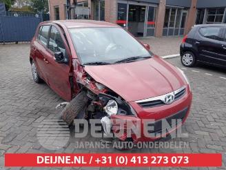 demontáž osobní automobily Hyundai I-20 i20, Hatchback, 2008 / 2015 1.2i 16V 2011