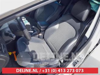 Hyundai Ix35 iX35 (LM), SUV, 2009 / 2015 2.0 16V picture 15