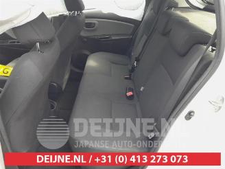 Toyota Yaris Yaris III (P13), Hatchback, 2010 / 2020 1.0 12V VVT-i picture 14