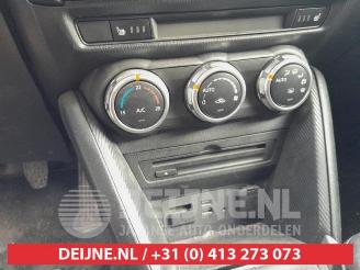 Mazda CX-3 CX-3 (DJ/DK), SUV, 2015 2.0 SkyActiv-G 120 picture 18