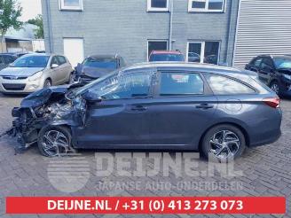 Hyundai I-30 i30 Wagon (PDEF5), Combi, 2017 1.0 T-GDI 12V picture 4