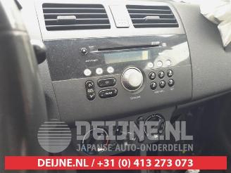 Suzuki Swift Swift (ZA/ZC/ZD1/2/3/9), Hatchback, 2005 / 2015 1.3 VVT 16V picture 16