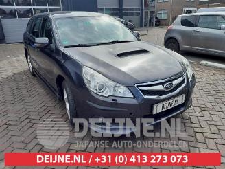 skadebil auto Subaru Legacy Legacy Wagon (BR), Combi, 2009 / 2014 2.0 D 16V 2009/11