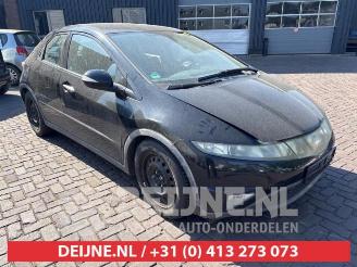 Vrakbiler auto Honda Civic Civic (FK/FN), Hatchback, 2005 / 2012 2.2 i-CTDi 16V 2006