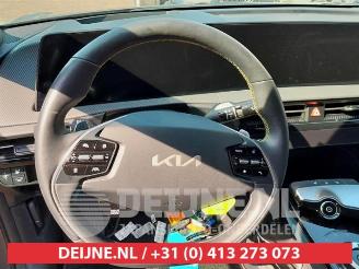 Kia EV6 EV6 (CV), Hatchback, 2021 77.4 kWh GT AWD picture 18