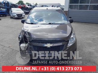 Chevrolet Spark Spark (M300), Hatchback, 2010 1.0 16V picture 2