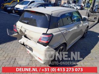 Suzuki Swift Swift (ZCE/ZDE), Hatchback 5-drs, 2023 1.2 VVT 12V Hybrid picture 6