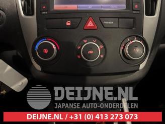 Kia Cee d Cee'd Sporty Wagon (EDF), Combi, 2007 / 2012 1.4 16V picture 12