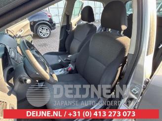 Toyota Auris Auris (E15), Hatchback, 2006 / 2012 1.8 16V HSD Full Hybrid picture 27