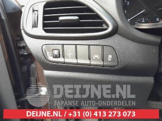 Hyundai I-30 i30 Wagon (PDEF), Combi, 2017 1.0 T-GDI 12V picture 20