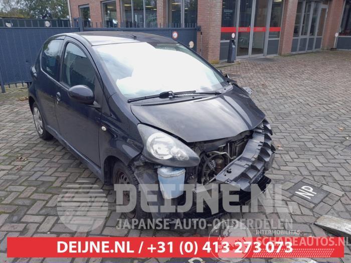 Toyota Aygo Aygo (B10), Hatchback, 2005 / 2014 1.0 12V VVT-i