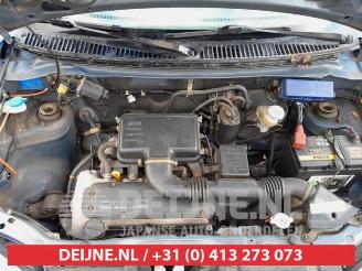 Suzuki Ignis Ignis (FH), Hatchback, 2000 / 2005 1.3 16V picture 19