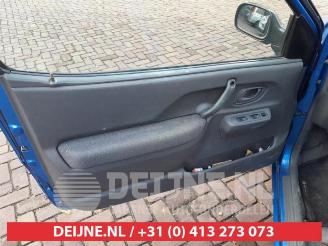 Suzuki Ignis Ignis (FH), Hatchback, 2000 / 2005 1.3 16V picture 10