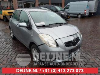 Uttjänta bilar auto Toyota Yaris Yaris II (P9), Hatchback, 2005 / 2014 1.3 16V VVT-i 2006/11
