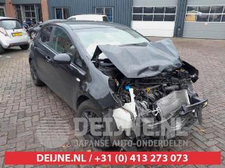 Autoverwertung Kia Rio Rio III (UB), Hatchback, 2011 / 2017 1.4 CVVT 16V 2013/2