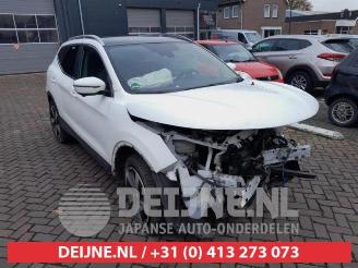 demontáž osobní automobily Nissan Qashqai Qashqai (J11), SUV, 2013 1.2 DIG-T 16V 2015/4