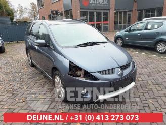 Vrakbiler auto Mitsubishi Grandis Grandis (NA), MPV, 2004 / 2010 2.4 16V MIVEC 2007/4