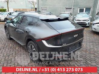 Kia EV6 EV6 (CV), Hatchback, 2021 77.4 kWh RWD picture 5