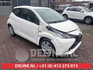 demontáž osobní automobily Toyota Aygo Aygo (B40), Hatchback, 2014 1.0 12V VVT-i 2017/10
