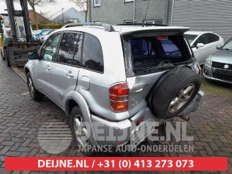 Toyota Rav-4 RAV4 (A2), Terreinwagen, 2000 / 2005 2.0 16V VVT-i 4x4 picture 5